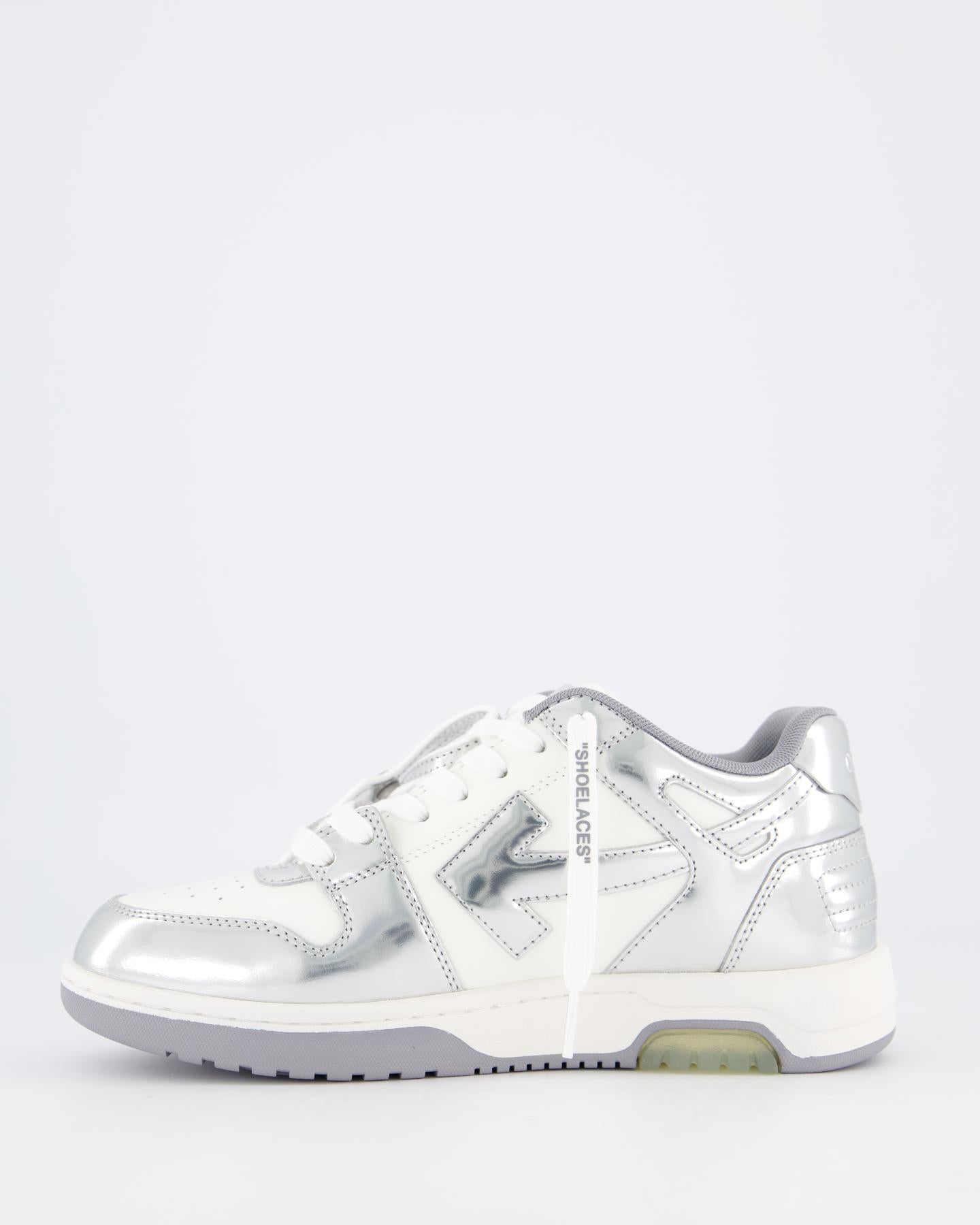 OFF WHITE Dames Out Of Office