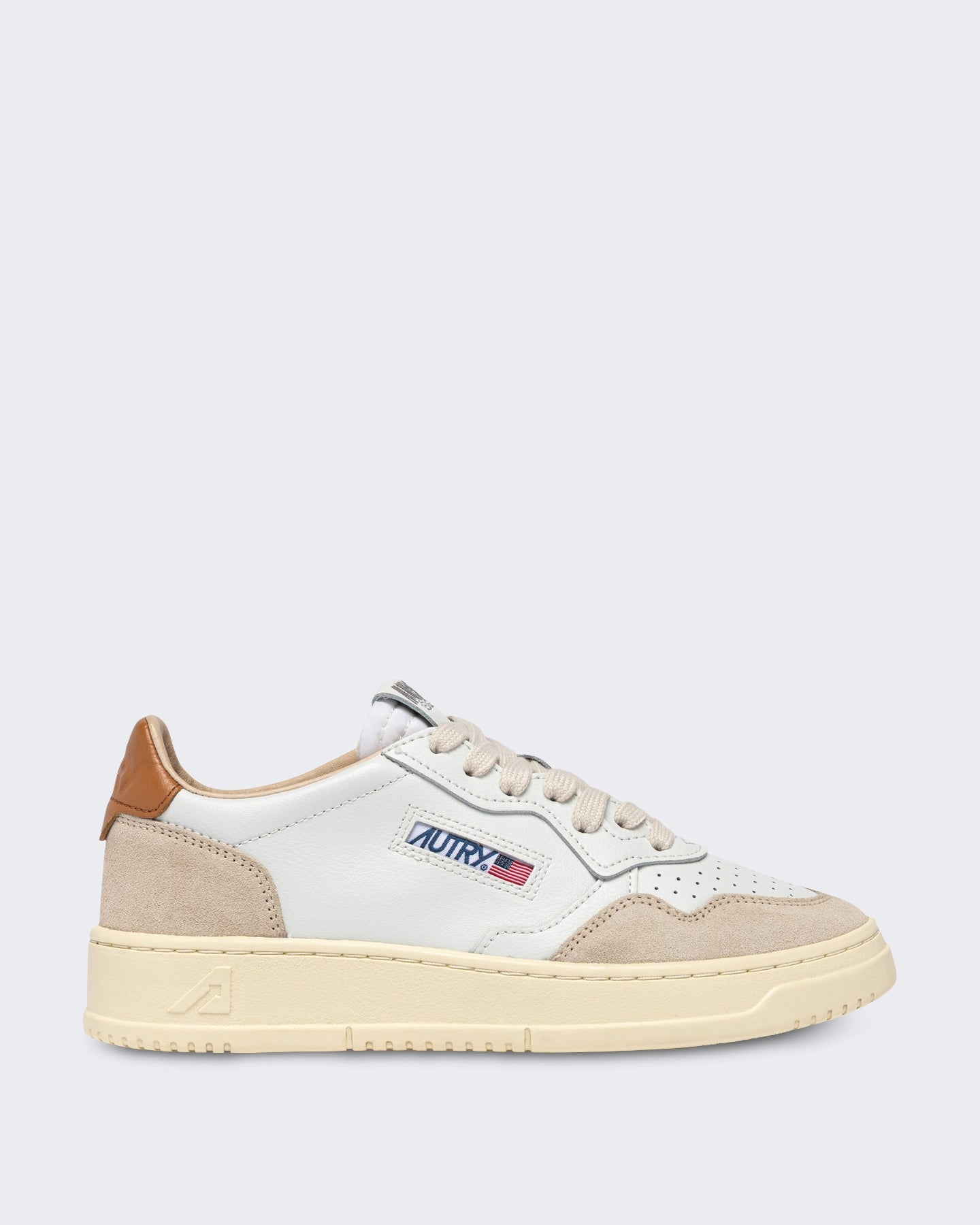 Autry Dames Aulw-Ls16-Medalist Low Wom Leat/Suede Wht/Lion Wit - Eleganza.nl