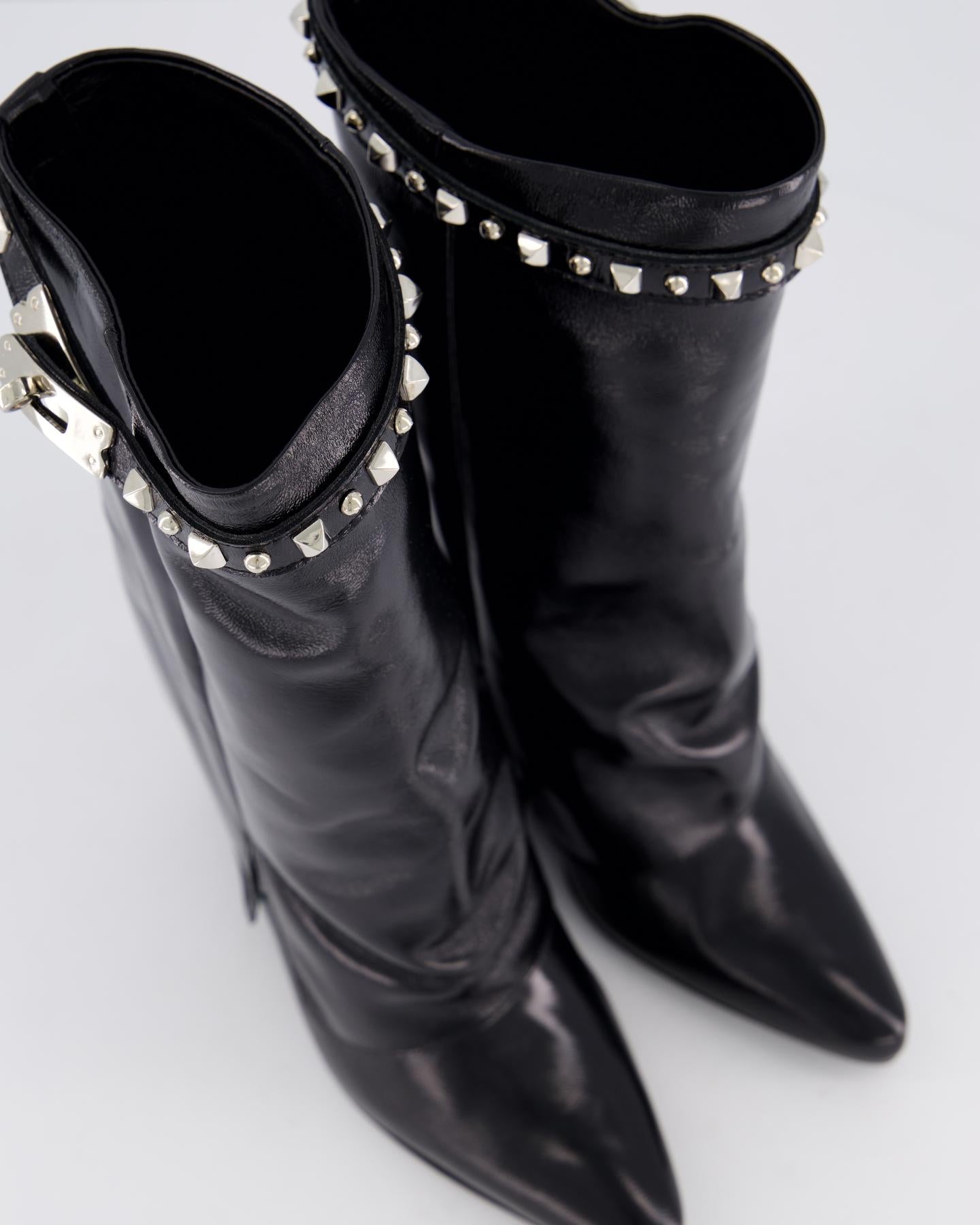 Dames Studded Shiny Leather Wedge