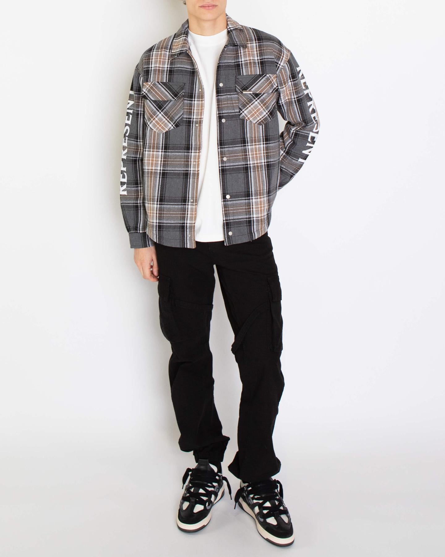 Men Quilted flannel shirt gray