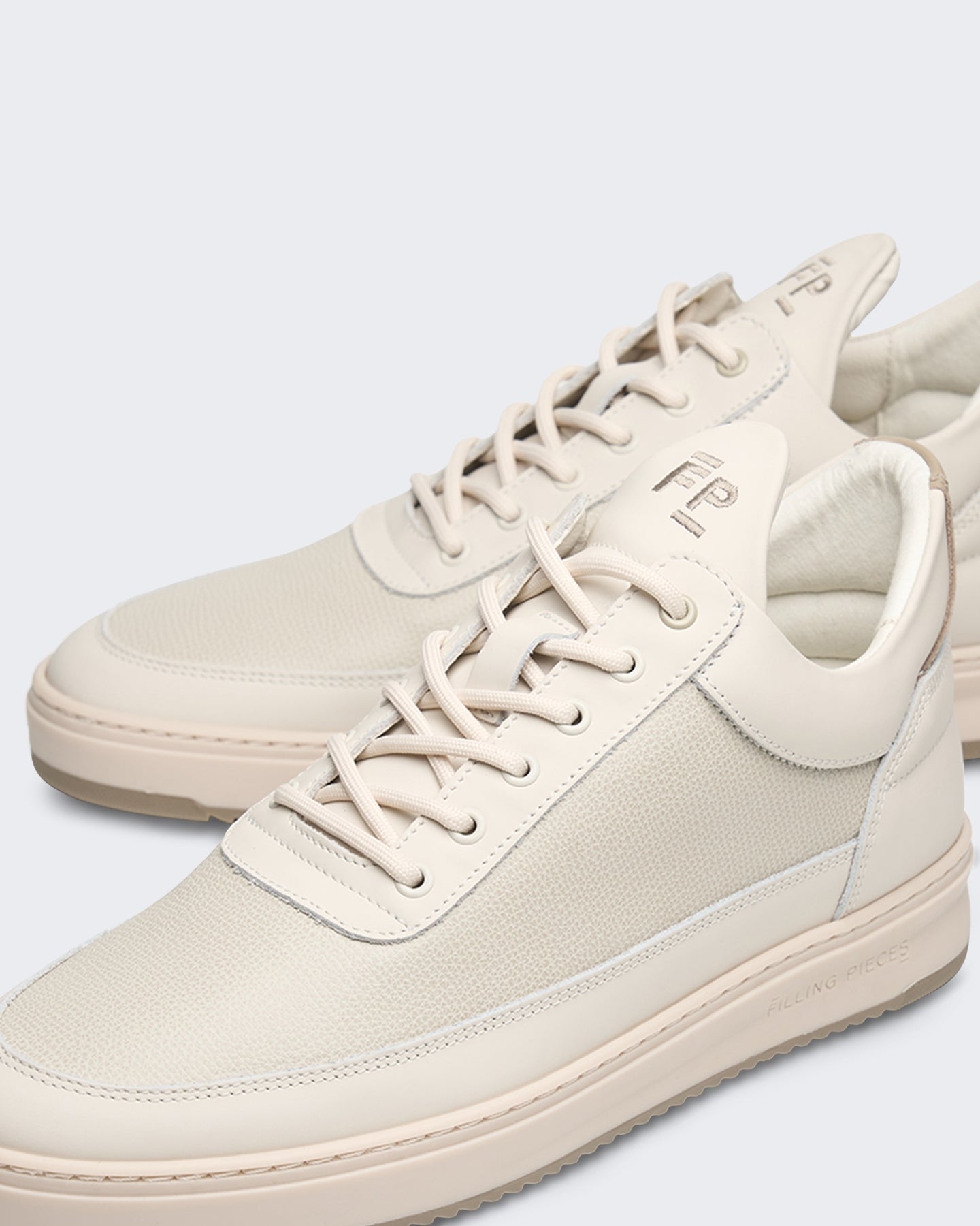 Filling Pieces Heren Low Top Tech Crumbs Sneaker in Off White en Off White - Eleganza.nl