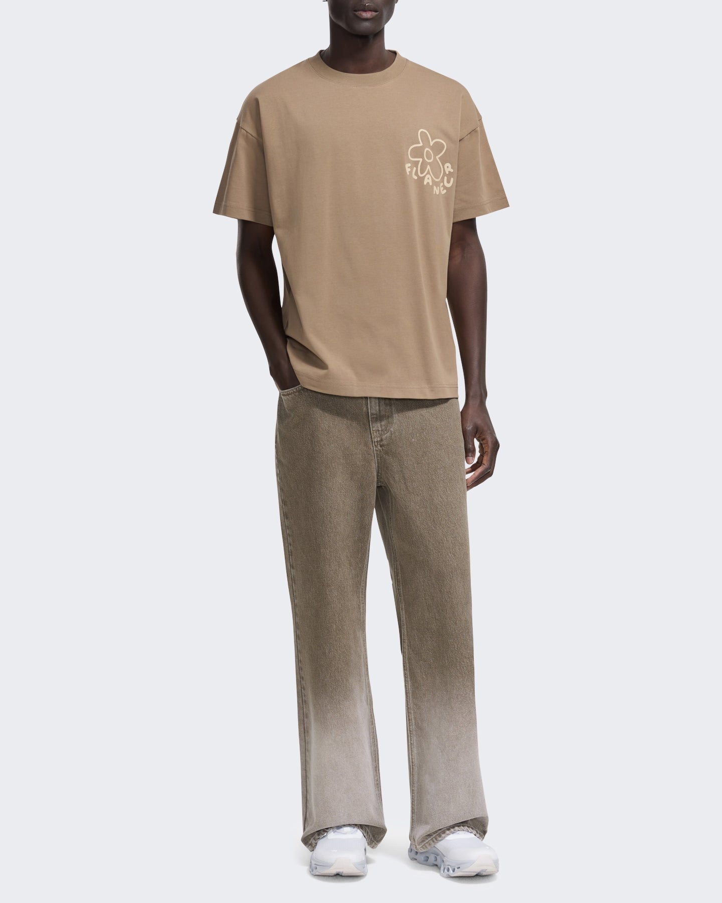 FLÂNEUR Heren Blossom T-shirt met korte mouw Bruin - Eleganza.nl