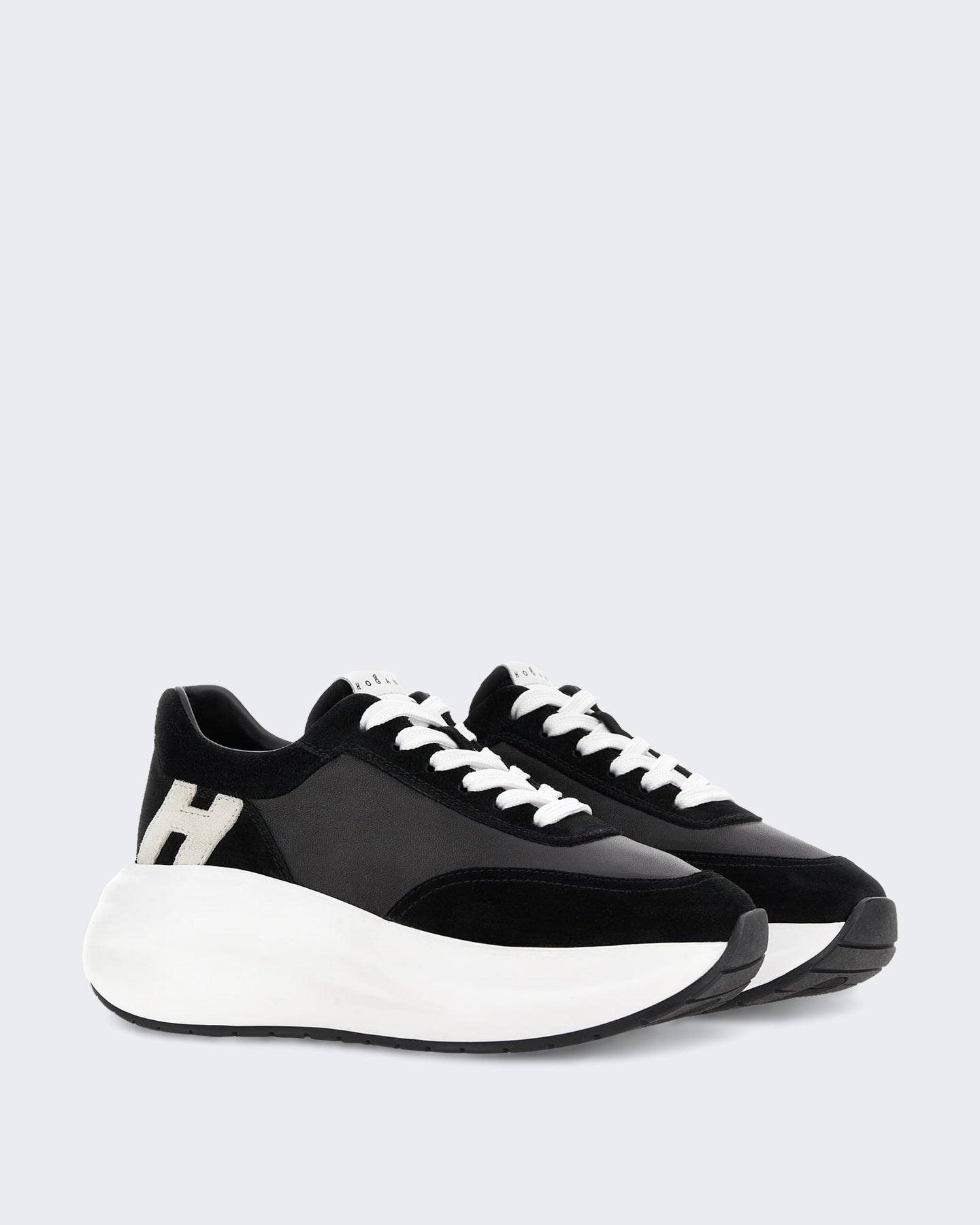 Hogan Dames Sneaker - H696 Allacciato H-Altraversione 9999 Zwart - Eleganza.nl
