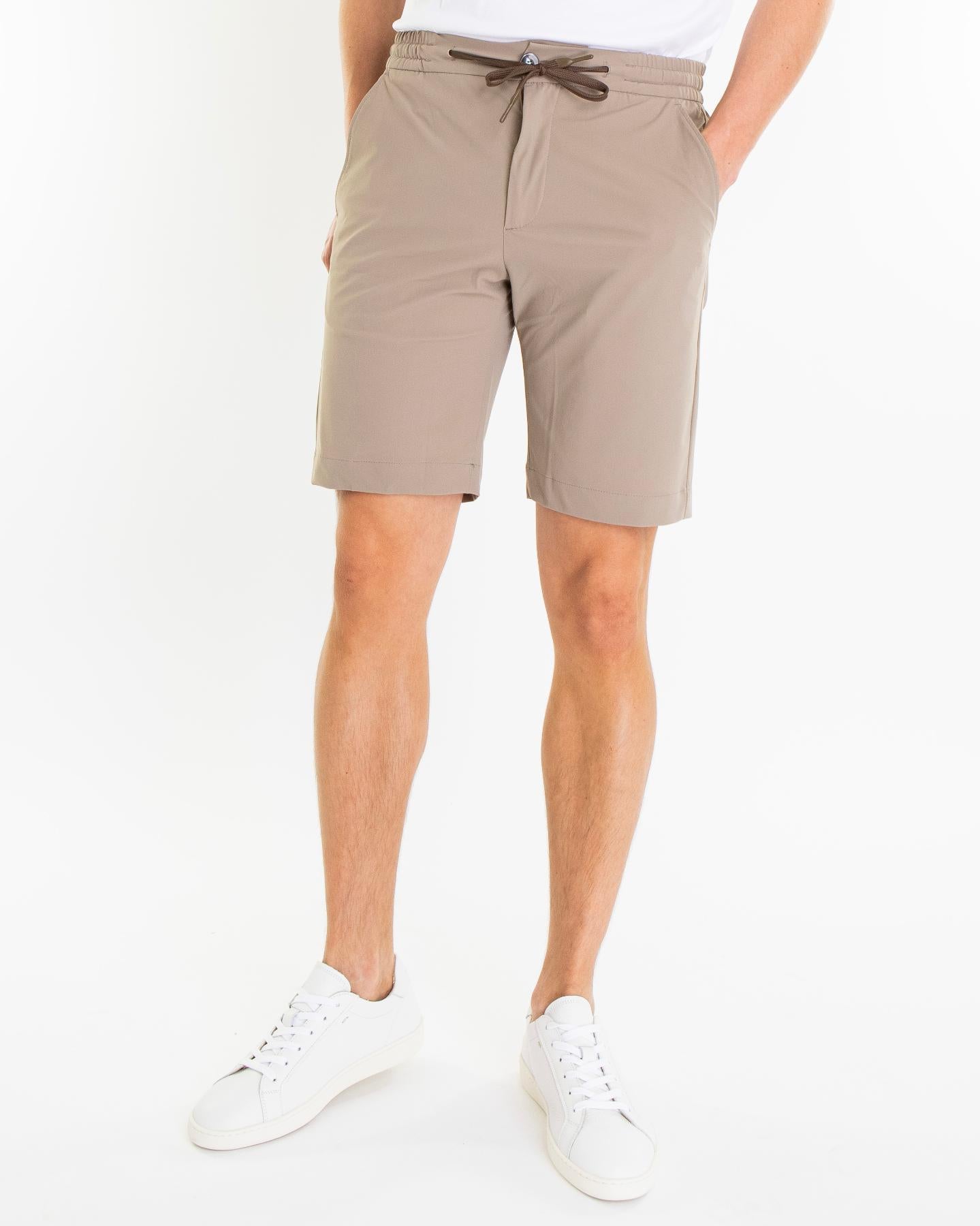 Heren Tech Stretch Short Beige