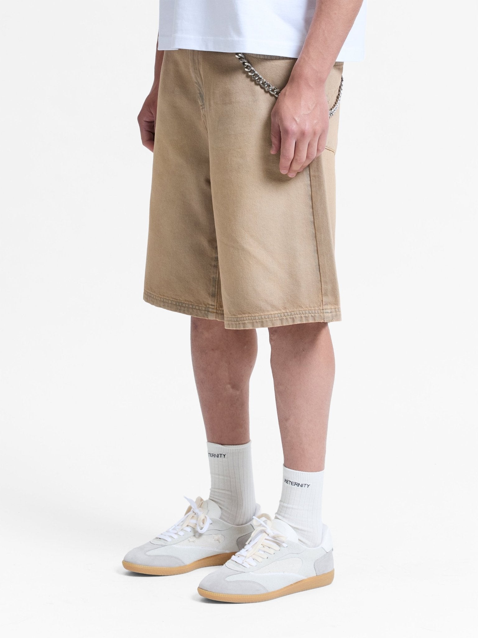 Reternity Heren Essential jeansshort Beige - Eleganza.nl