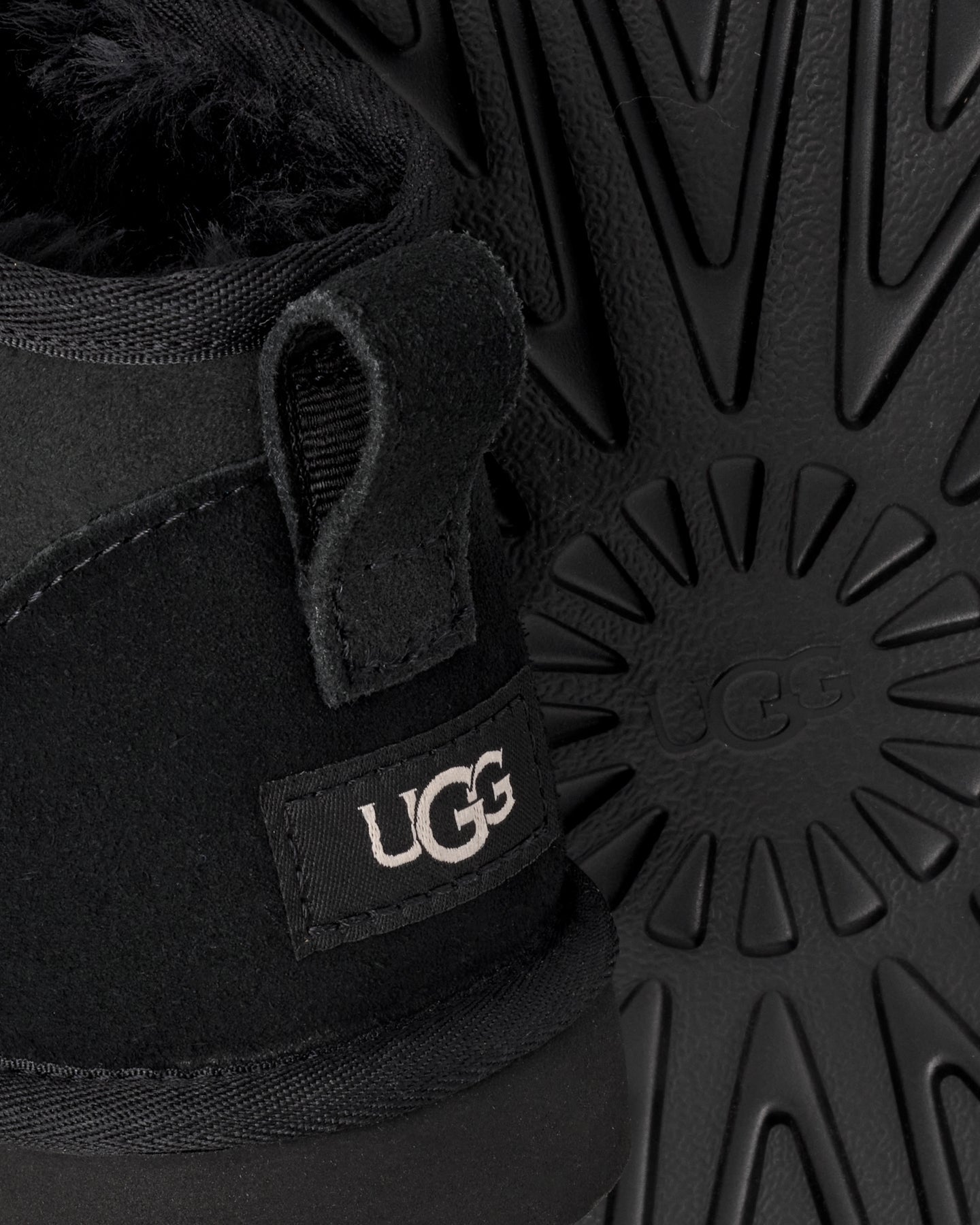 UGG Heren Classic Ultra Mini korte laars Zwart - Eleganza.nl