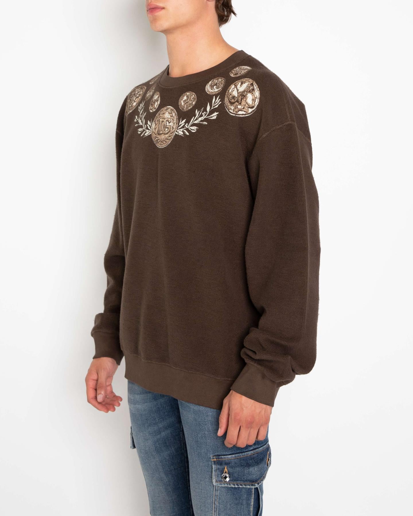 Men Coin Print Inside-Out Brown