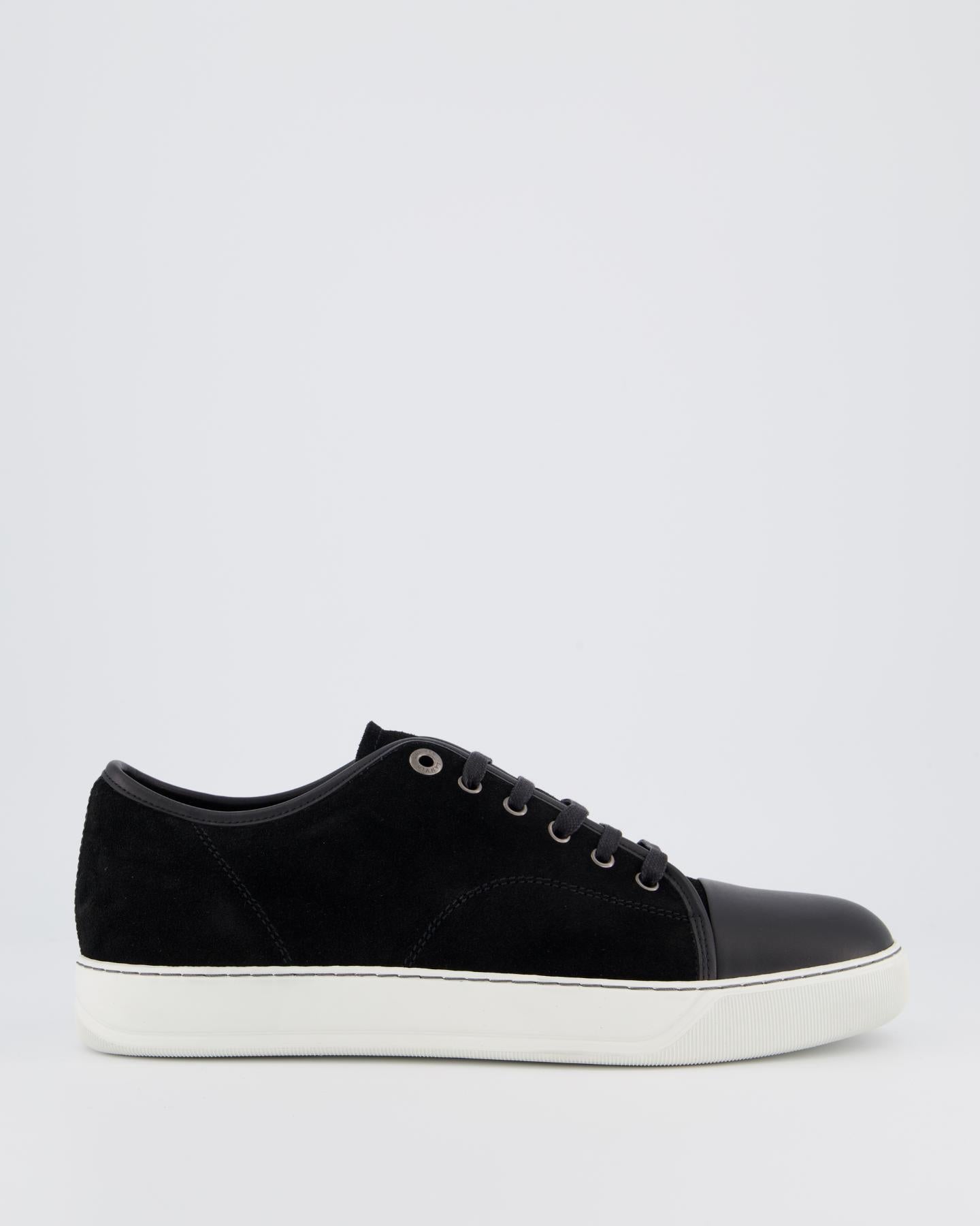 Men Suede and nappa captoe low to
