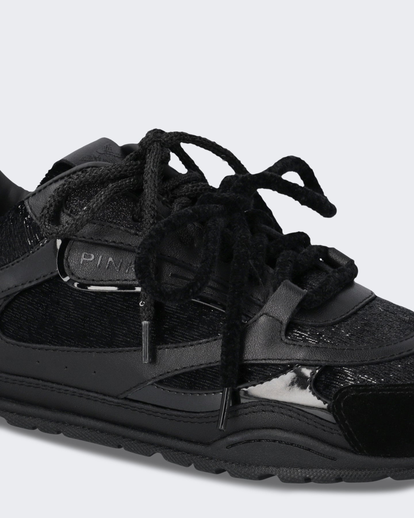 Women's Yulia sneaker van leer en fluweel met Black