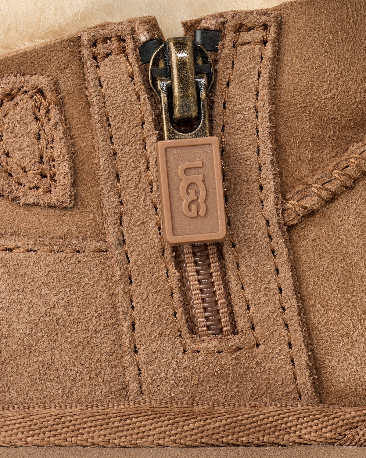 Kids' Classic Boot - Ultra Mini Bailey Bow Beige (2)