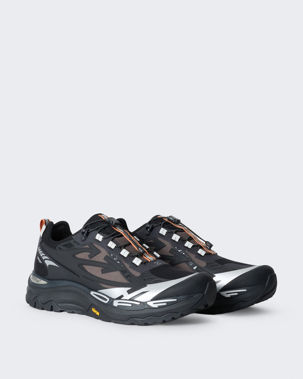 Men's Lage trail sneaker in Black