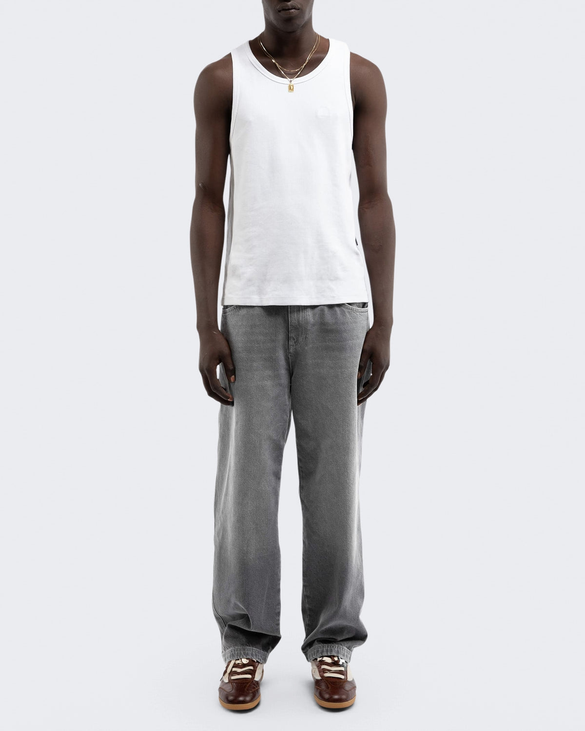 Men's Essential Straight Fit Denim Washed Grey