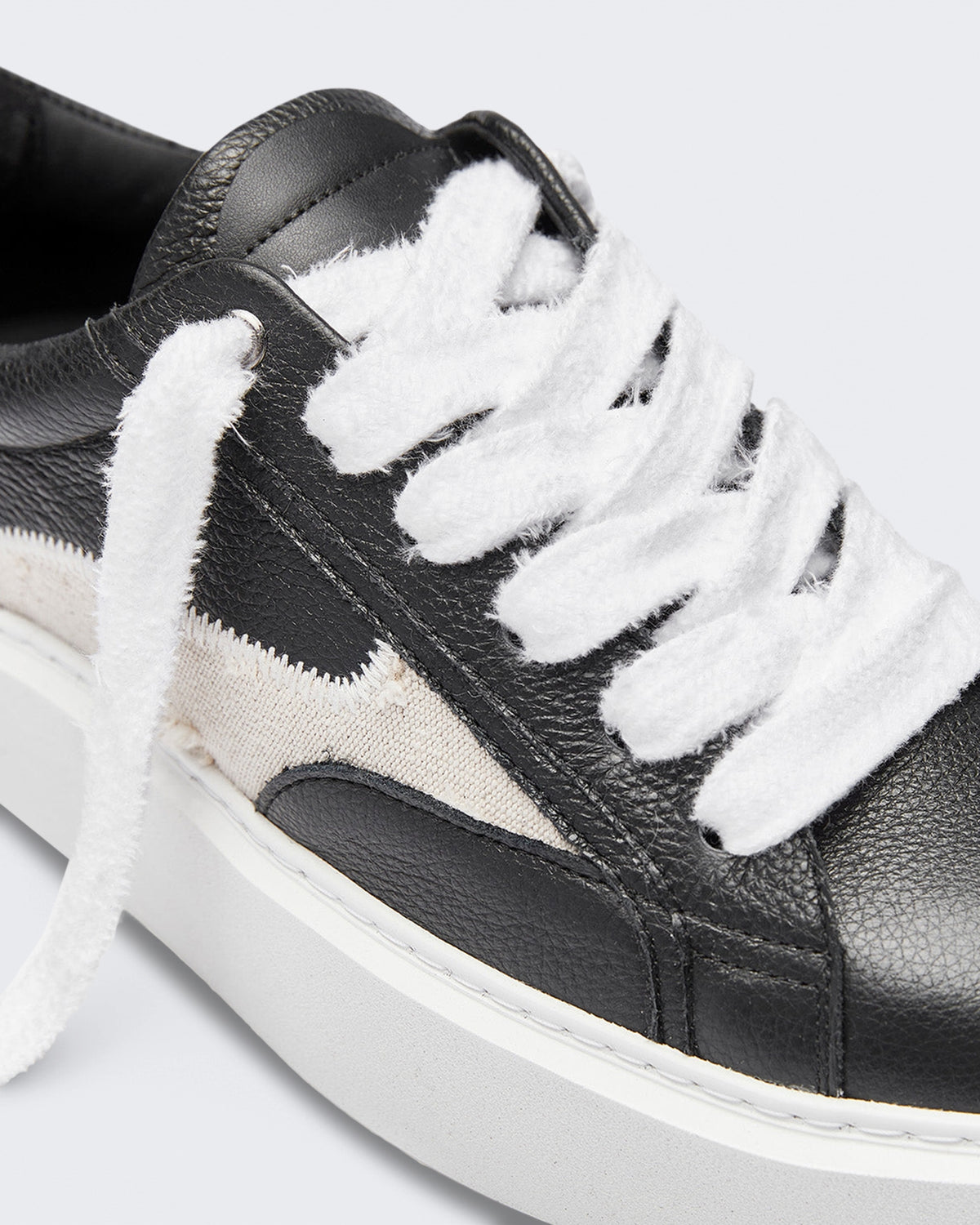 Men's Le Promeneur Sneaker Black