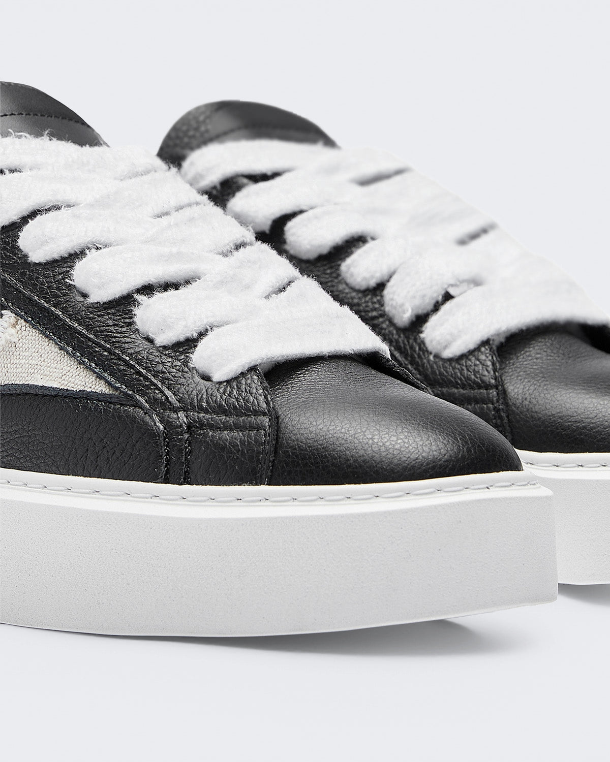 Men's Le Promeneur Sneaker Black