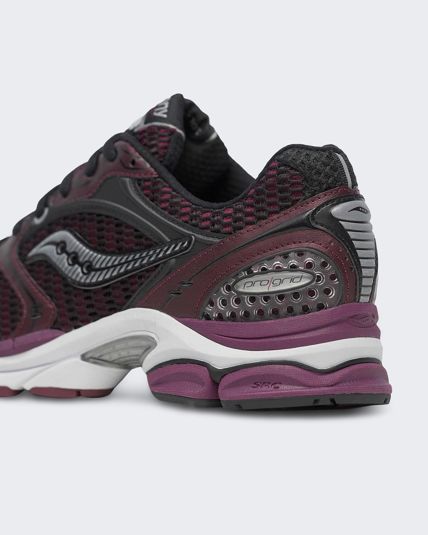 Dames Progrid Triumph 4 Sneaker Wit
