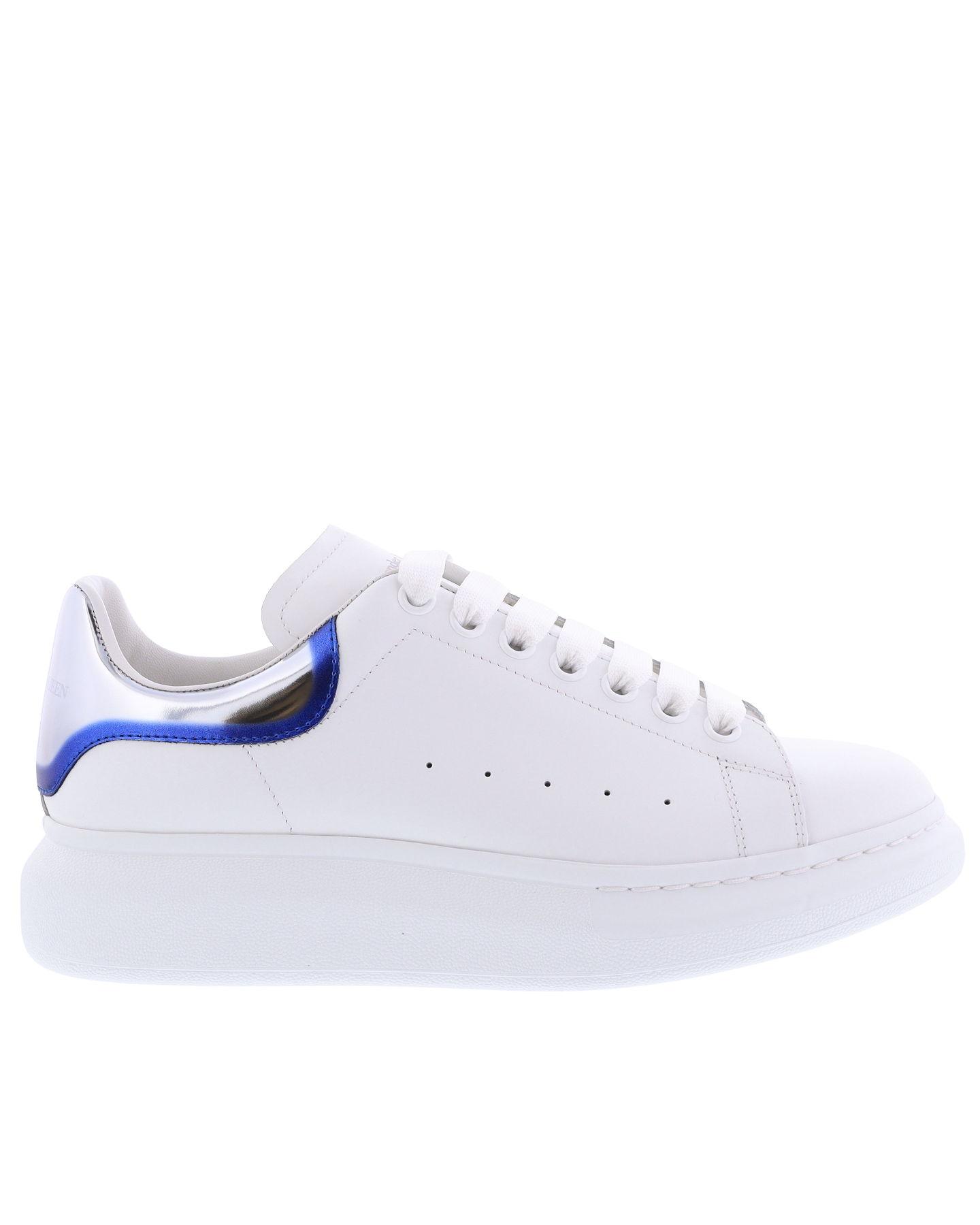 Oversized 2025 skate shoes