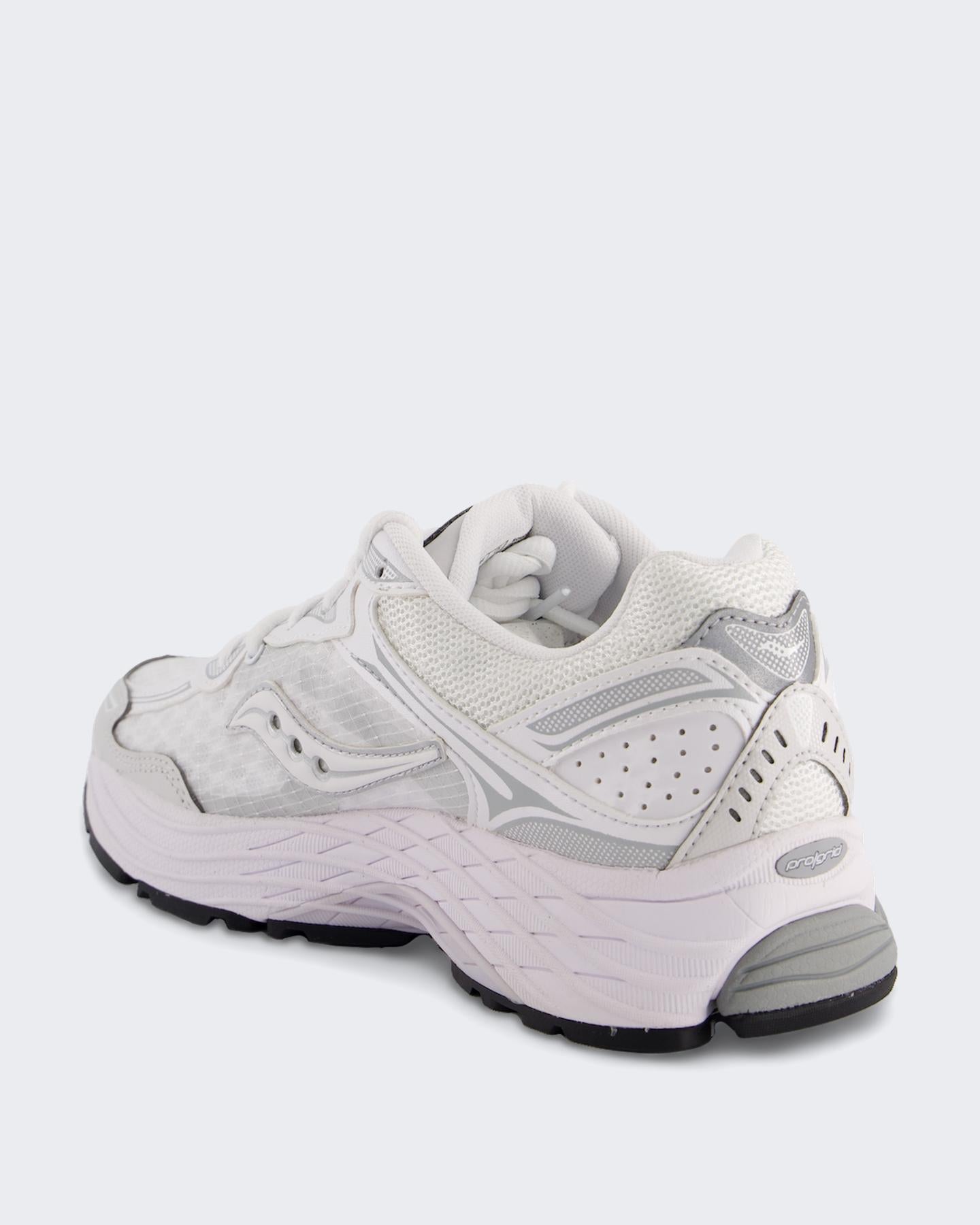 Saucony Dames Progrid Omni 9