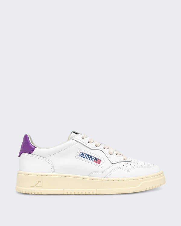 Women's Medalist Low Sneaker White/Purple