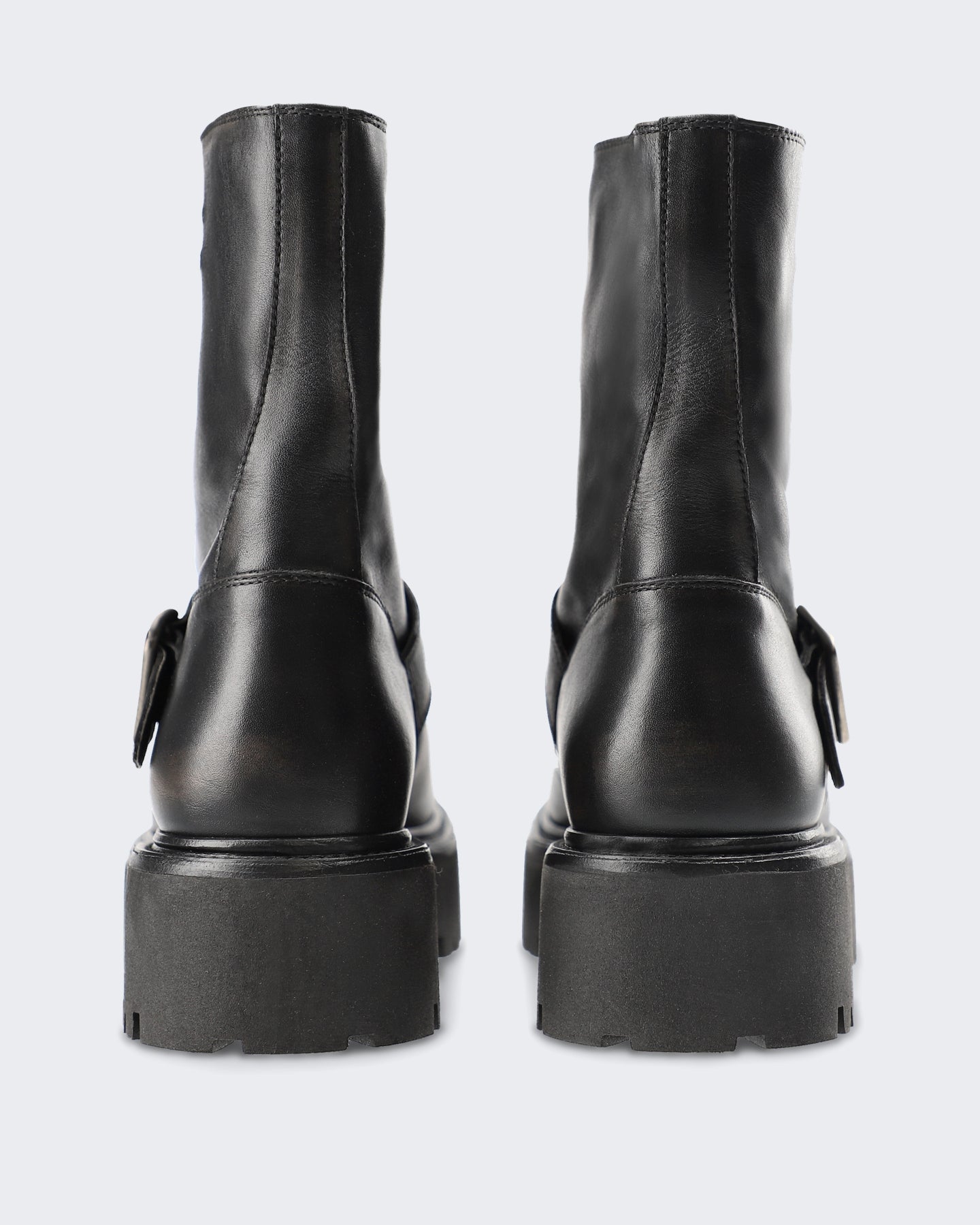 Copenhagen Studios Dames Vintage leren schoen met strakke afwerking Zwart - Eleganza.nl