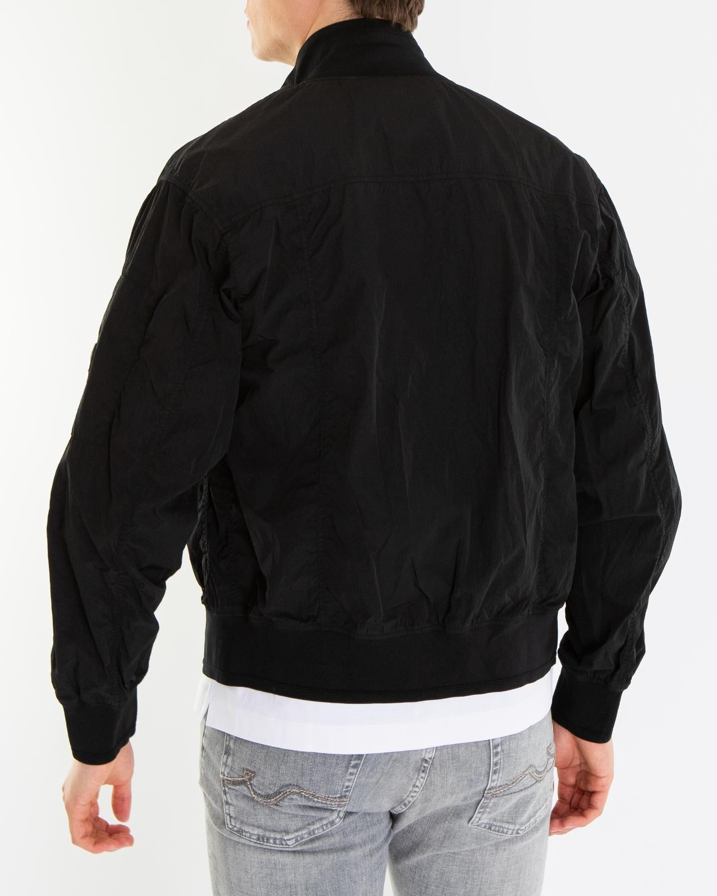 C.P.Company Heren Chrome - R Jacket Zwart - Eleganza.nl