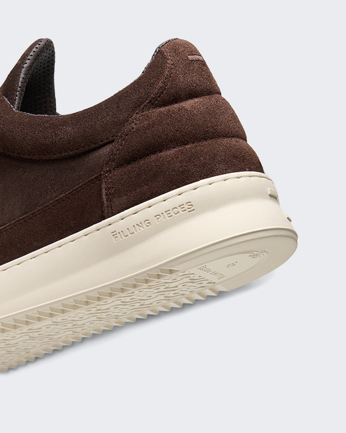 Filling Pieces Heren Low-top suède sneaker in Chocoladebruin - Eleganza.nl