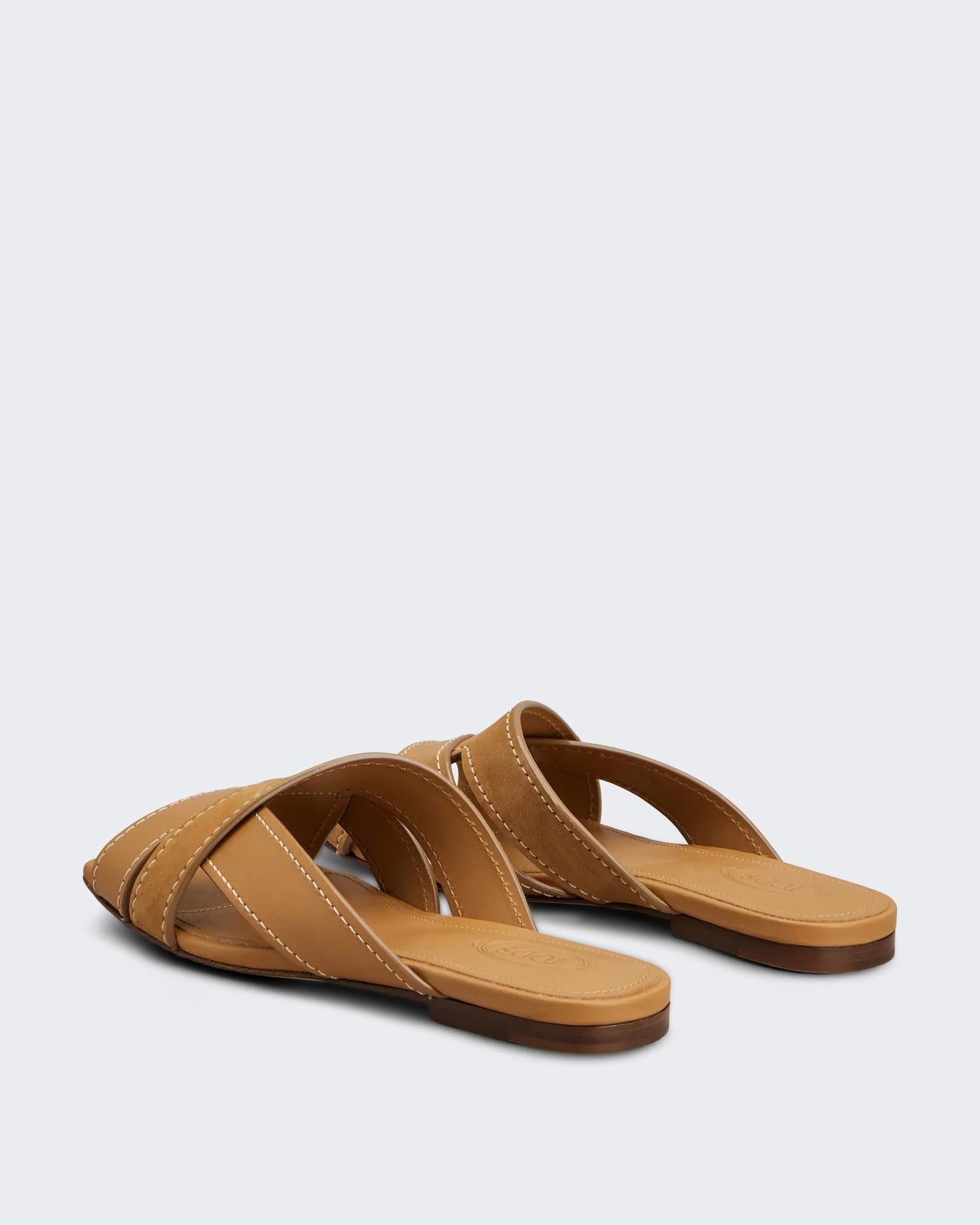 Tods Dames Sand.Cuoio Flat 99L Fasce Incr