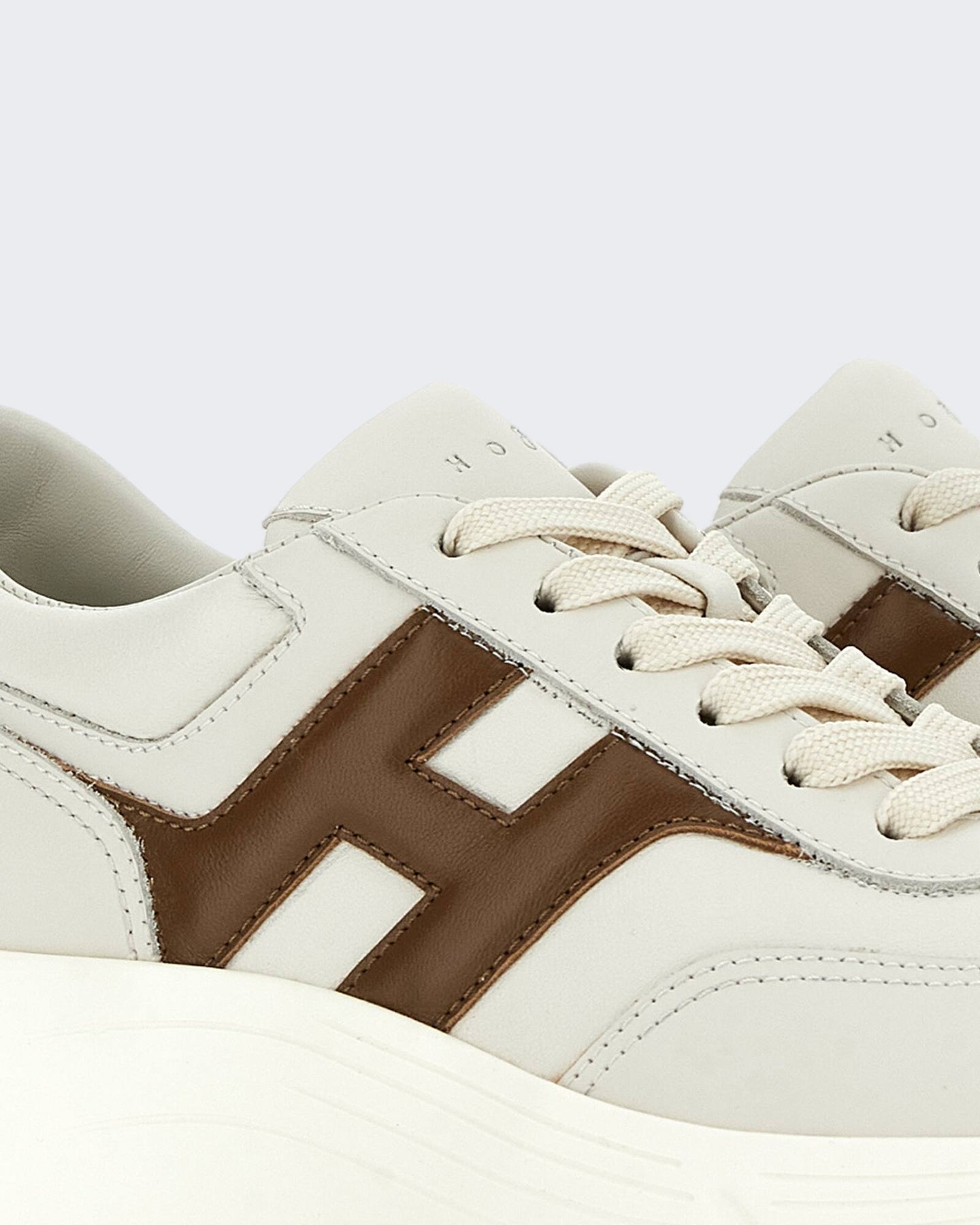 Hogan Dames Sneaker - H669 Allacciato H-Altraversione 9995 Zwart - Eleganza.nl