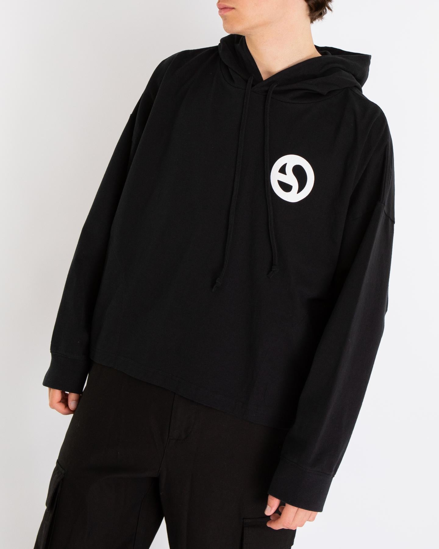 Men Yin sweater