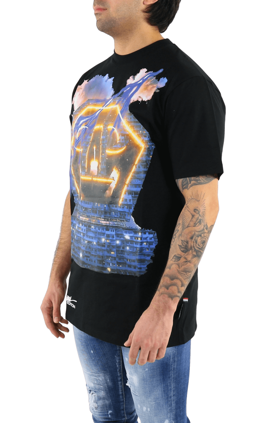 Men T-shirt Round Neck