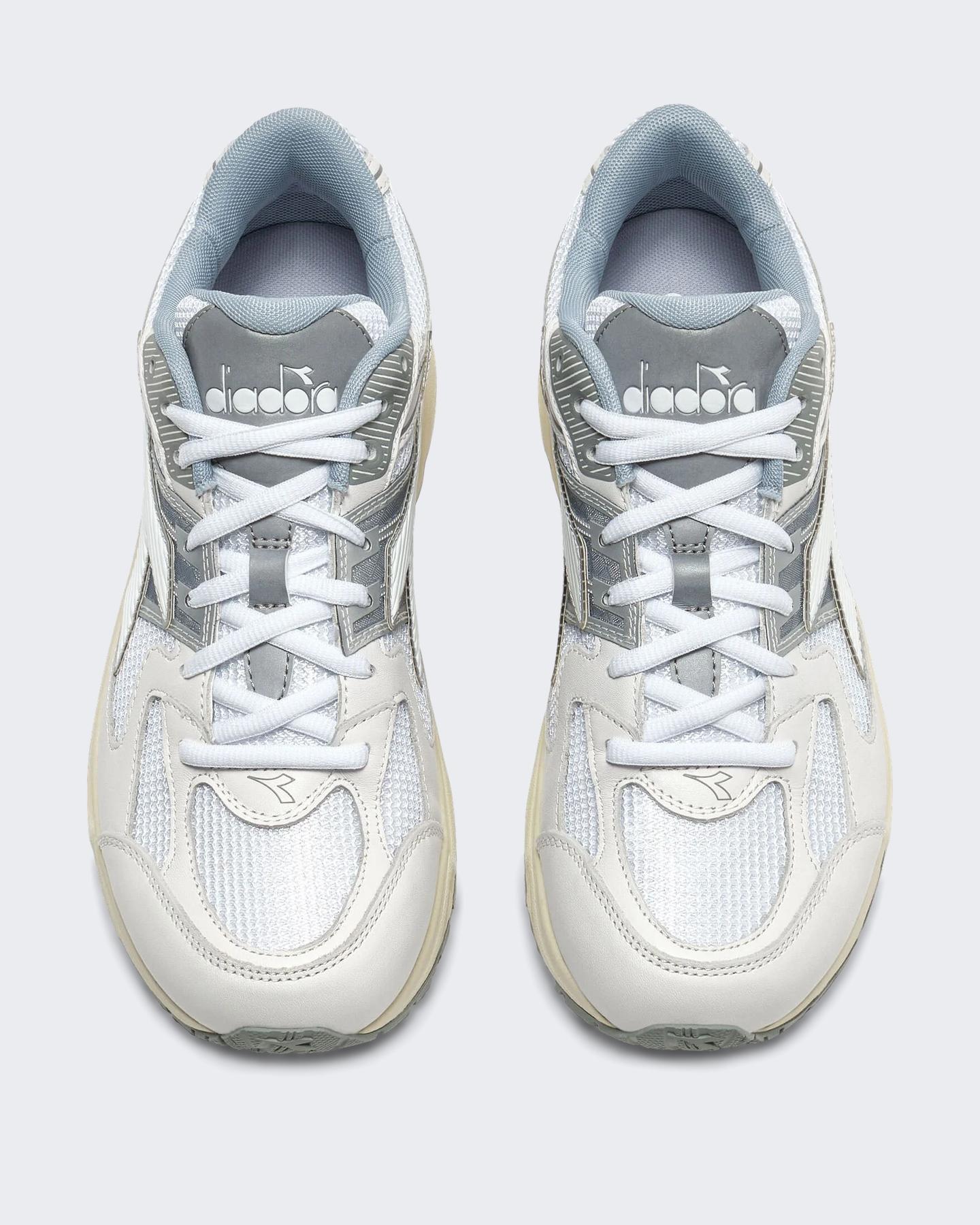 Diadora Dames Mythos Star Lea