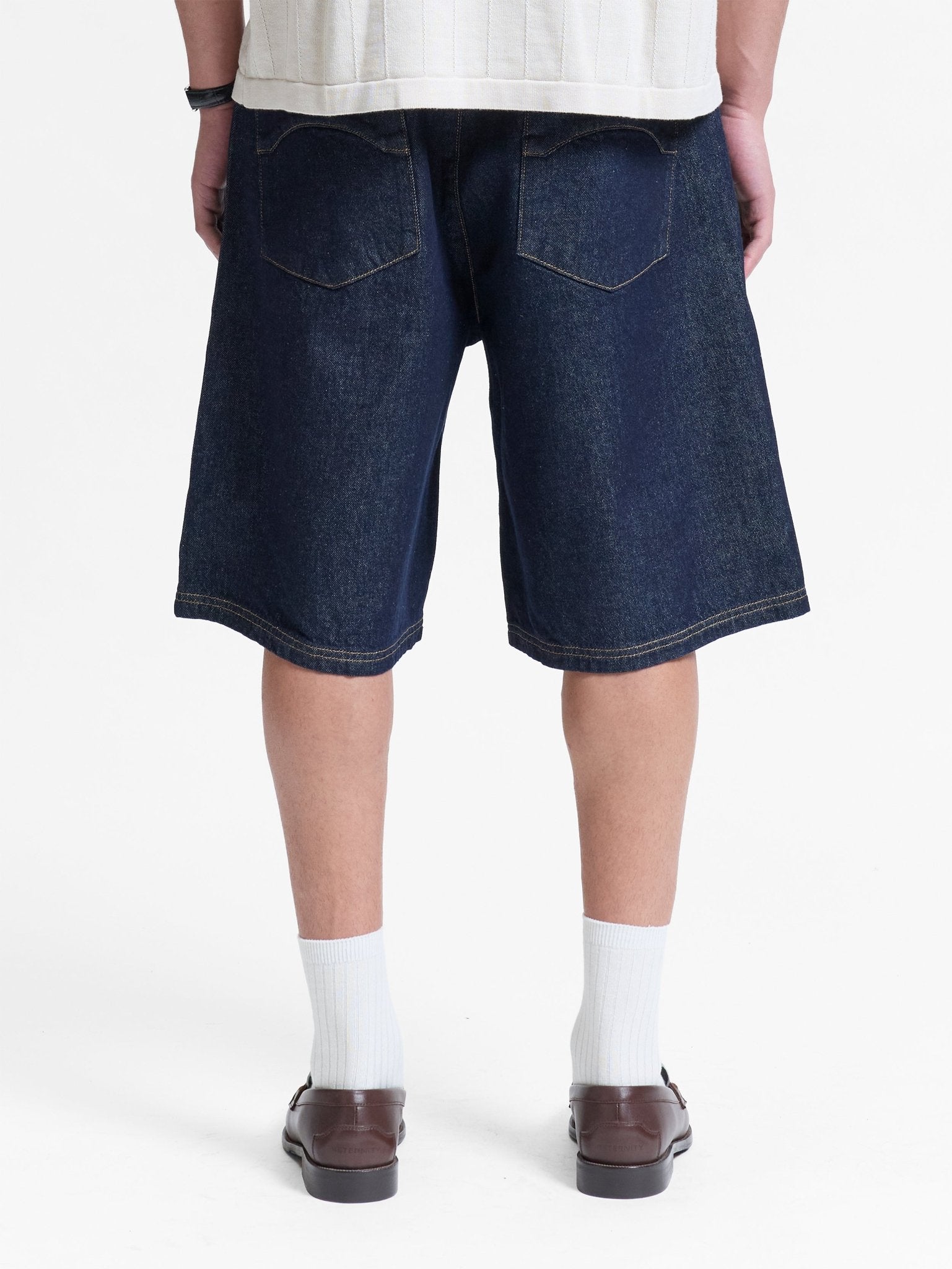 Reternity Heren Essential jeansshort Indigo - Eleganza.nl