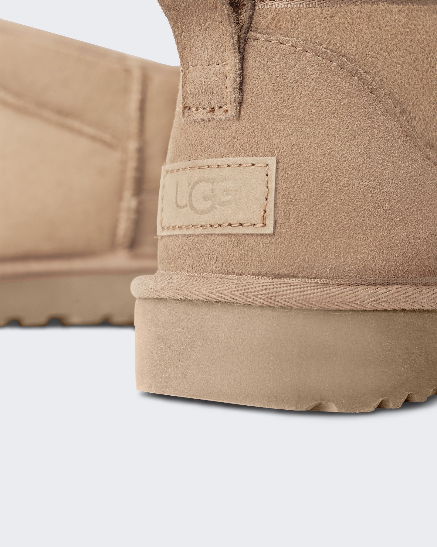 UGG Dames Classic Ultra Mini korte laars Beige - Eleganza.nl