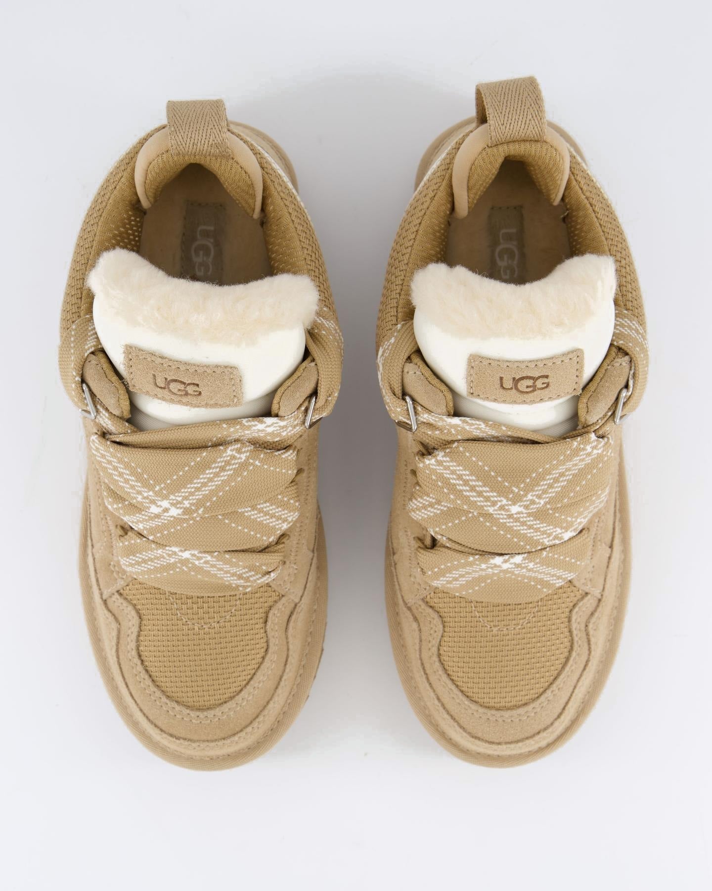 UGG Dames Lowmel Sand - Eleganza.nl