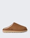 UGG Men's Classic Slip-On Slipper in Beige Chestnut — huidige kleur