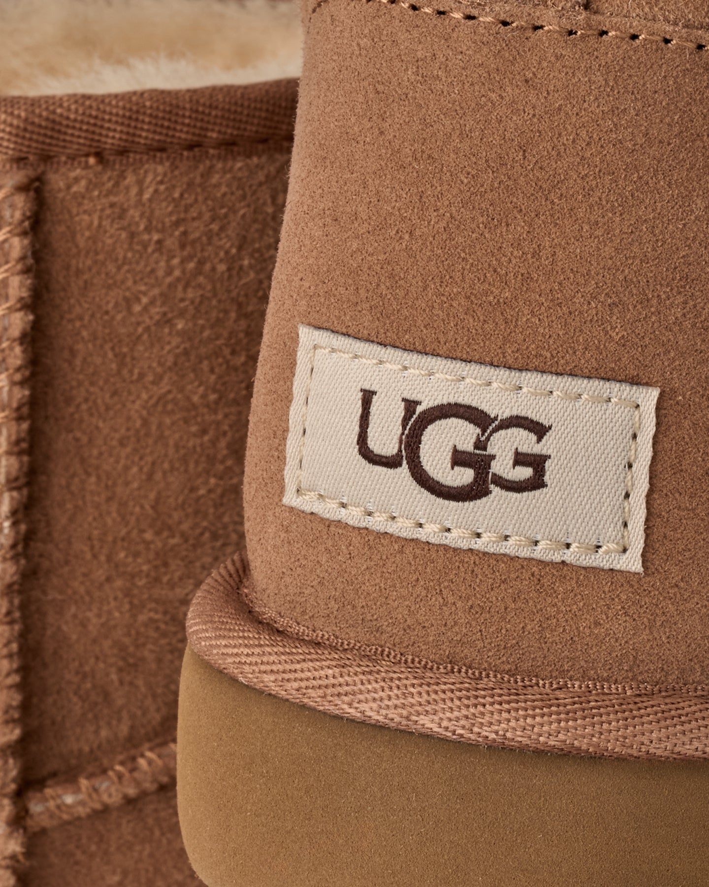 UGG Heren Classic Mini korte laarzen in chestnuttint Beige - Eleganza.nl
