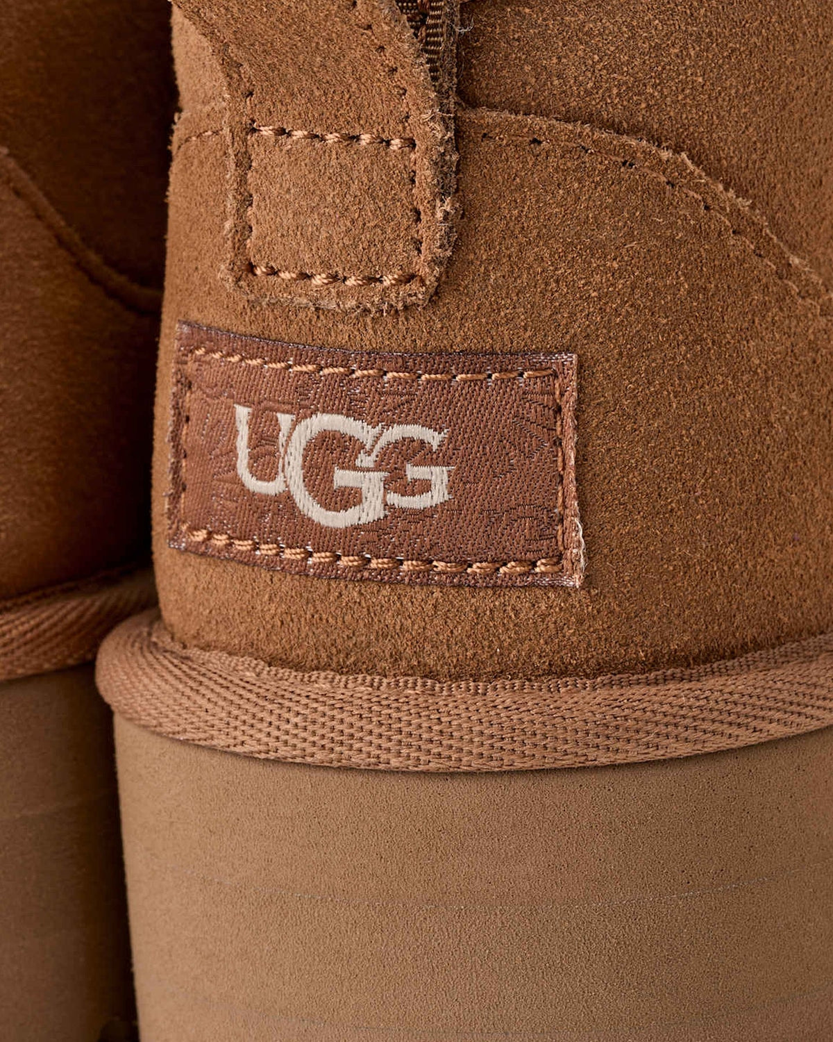 UGG Kids Classic Ultra Mini Platform Chestnut - Eleganza.nl