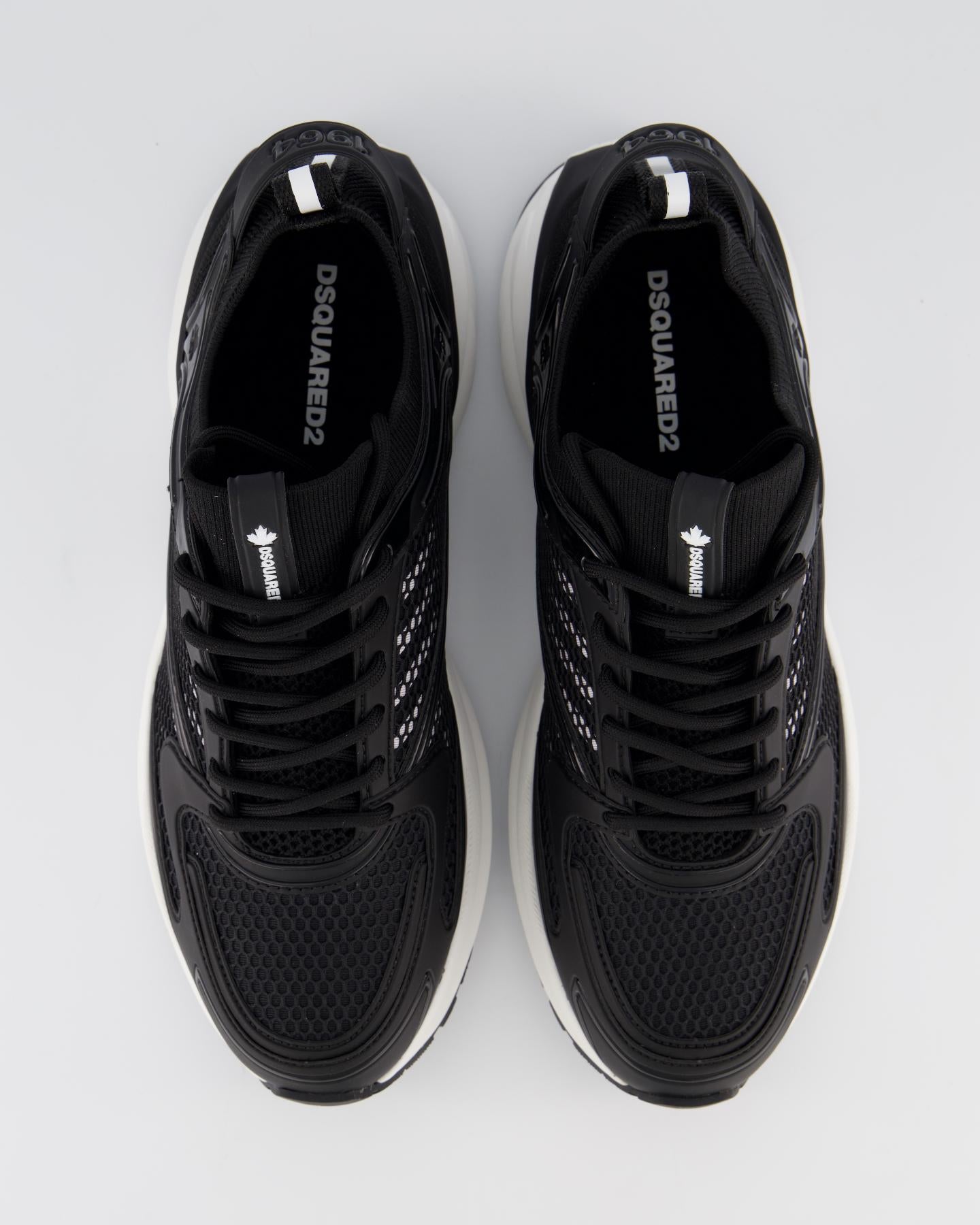 Men Lace-up Low Top Sneakers