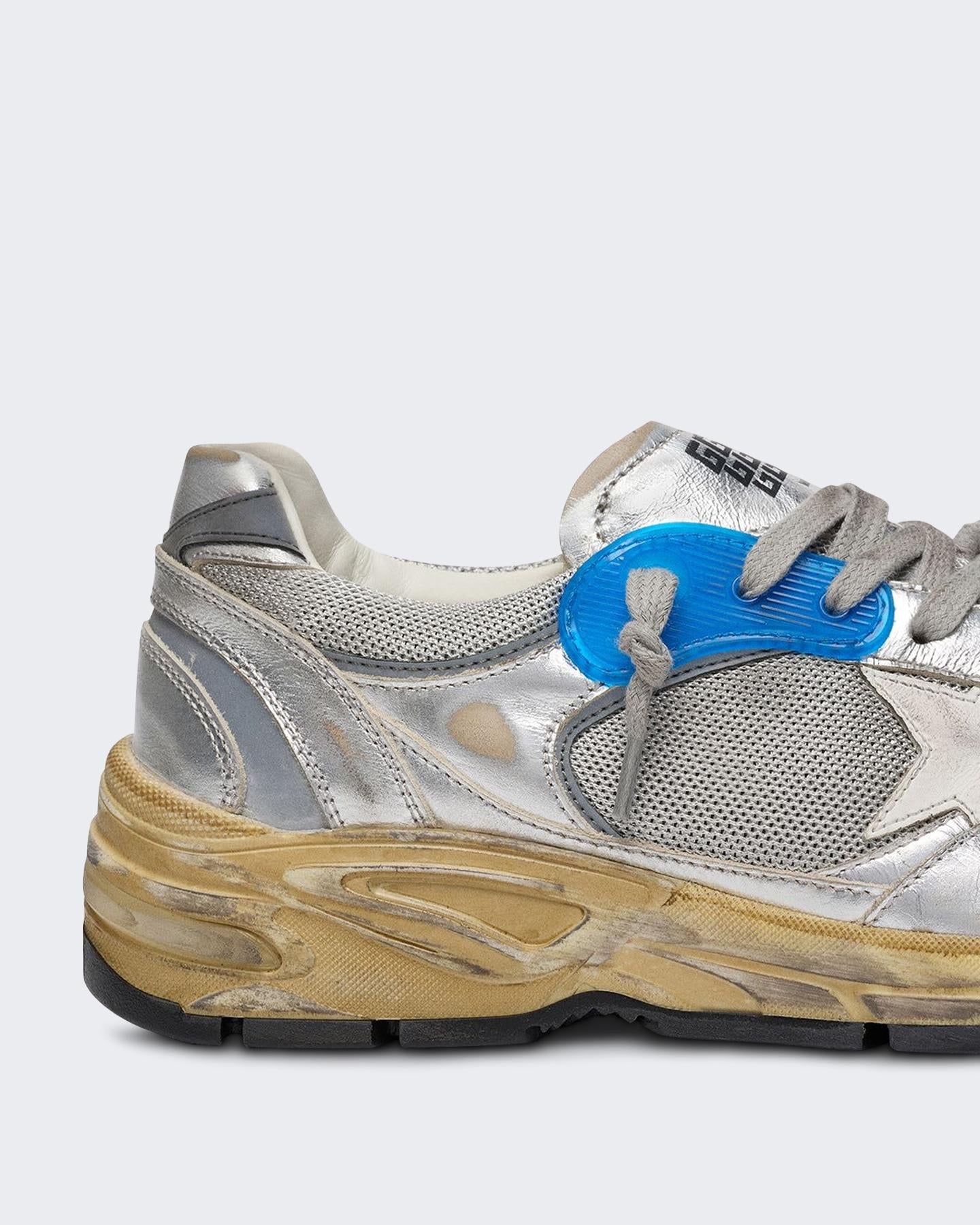 Dames Running Dad