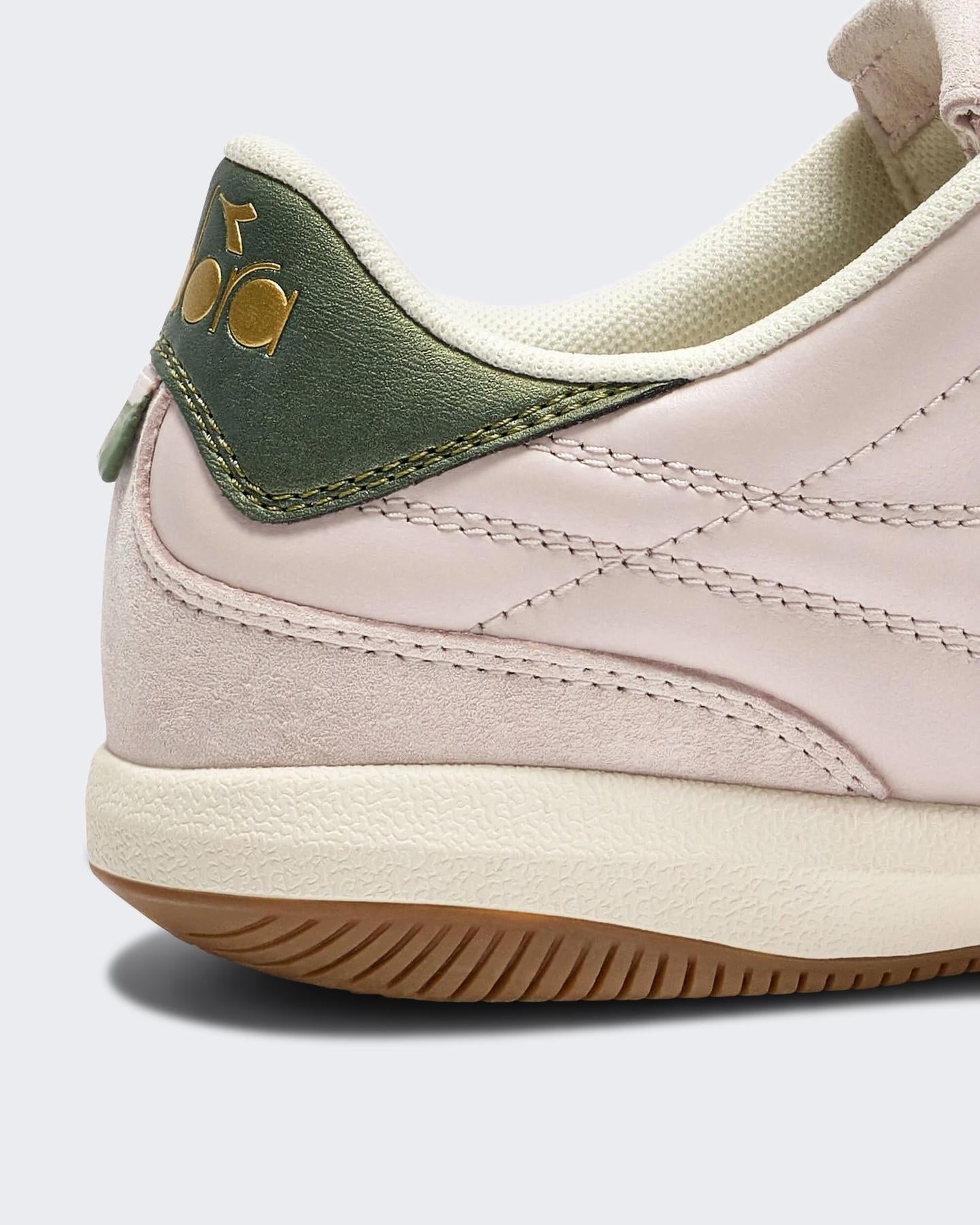Diadora Dames Gold Indoor Metal