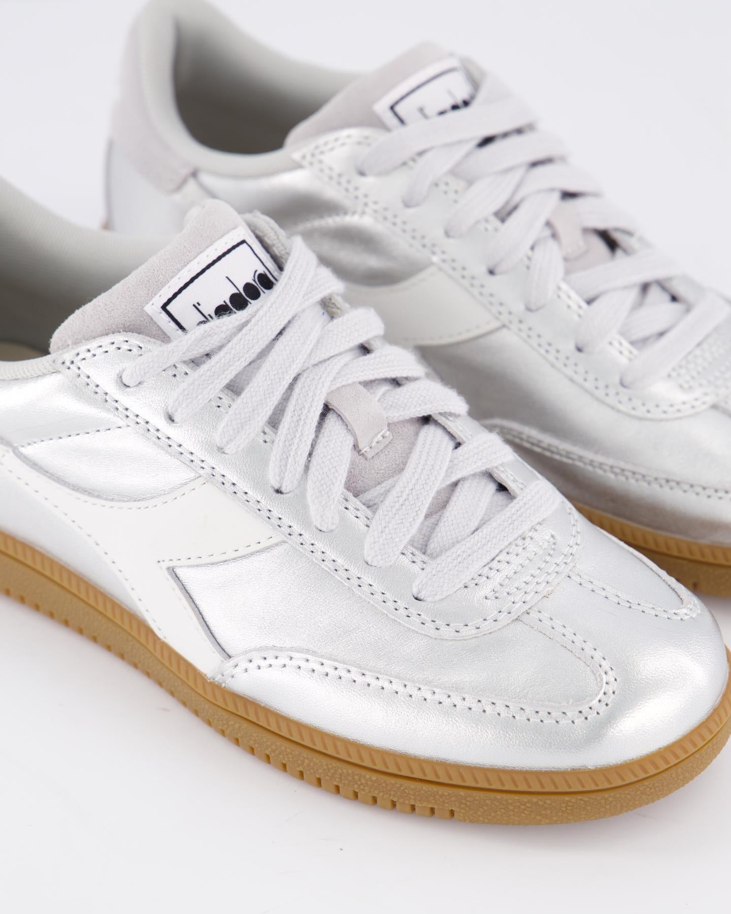 Dames Trainer Metallic